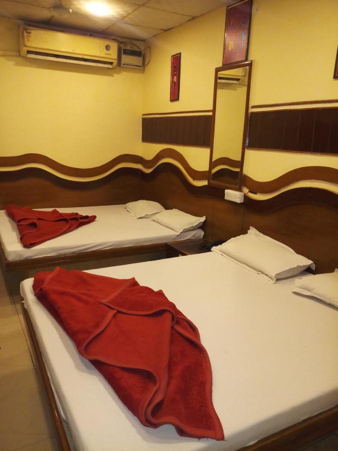 Hotel Diplomat Inn 新德里 外观 照片